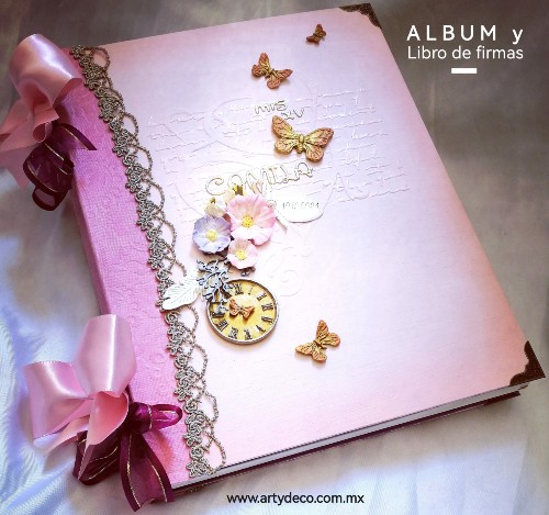album para fotos y firmas XV- color rosa y letra manuscrita